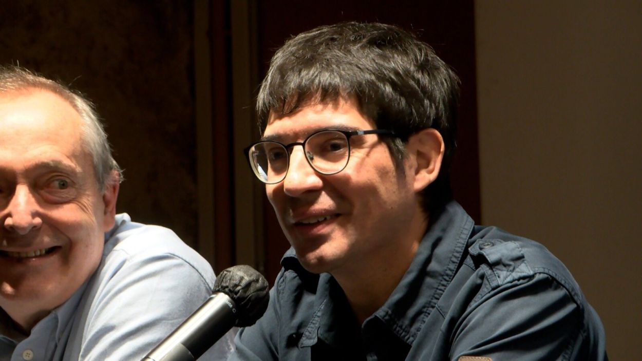Paco Cerd(作家):“国际象棋和棋子的世界是一个隐喻的领域”